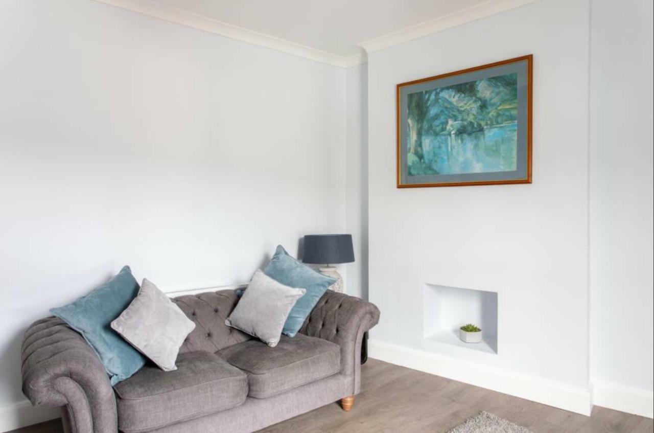 Beautiful Two Bed Mumbles Flat - With Parking Space Eksteriør billede
